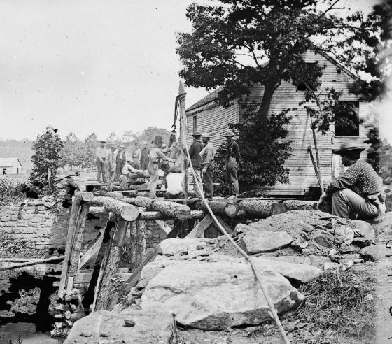 1862 August Fauquier Sulphur Springs, Va., vicinity. Troops building bridges across the north fork of the Rappahannock