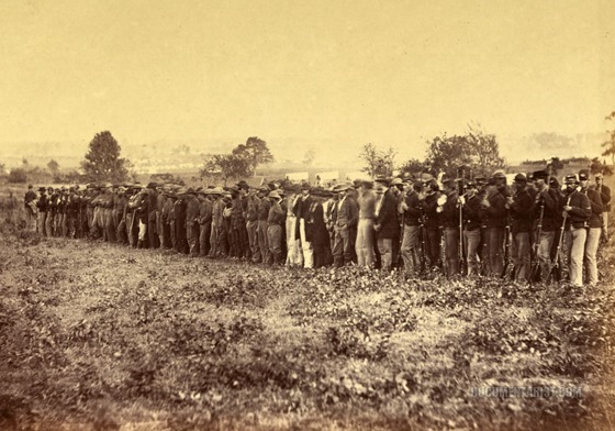 june 17 battle of aldiegroup_of_confederate_prisoners_fairfax_court-house_virginia._1863