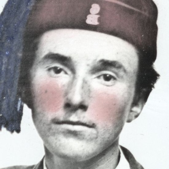 Unidentified soldier in Confederate uniform with 'I' buttons