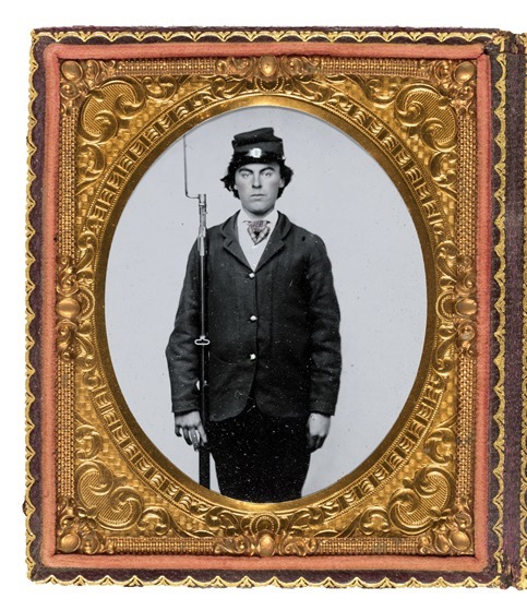 Unidentified soldier in Union uniform with bayoneted musket - in frame